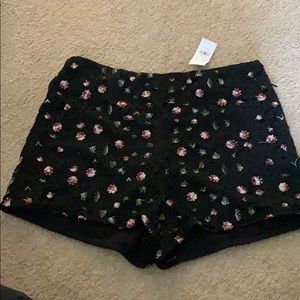 Kendall & Kylie shorts